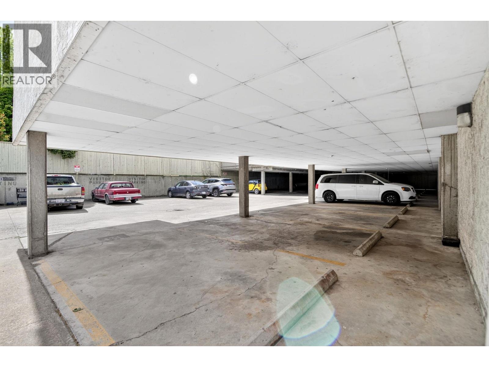 #108 625 Rowcliffe Avenue - 25