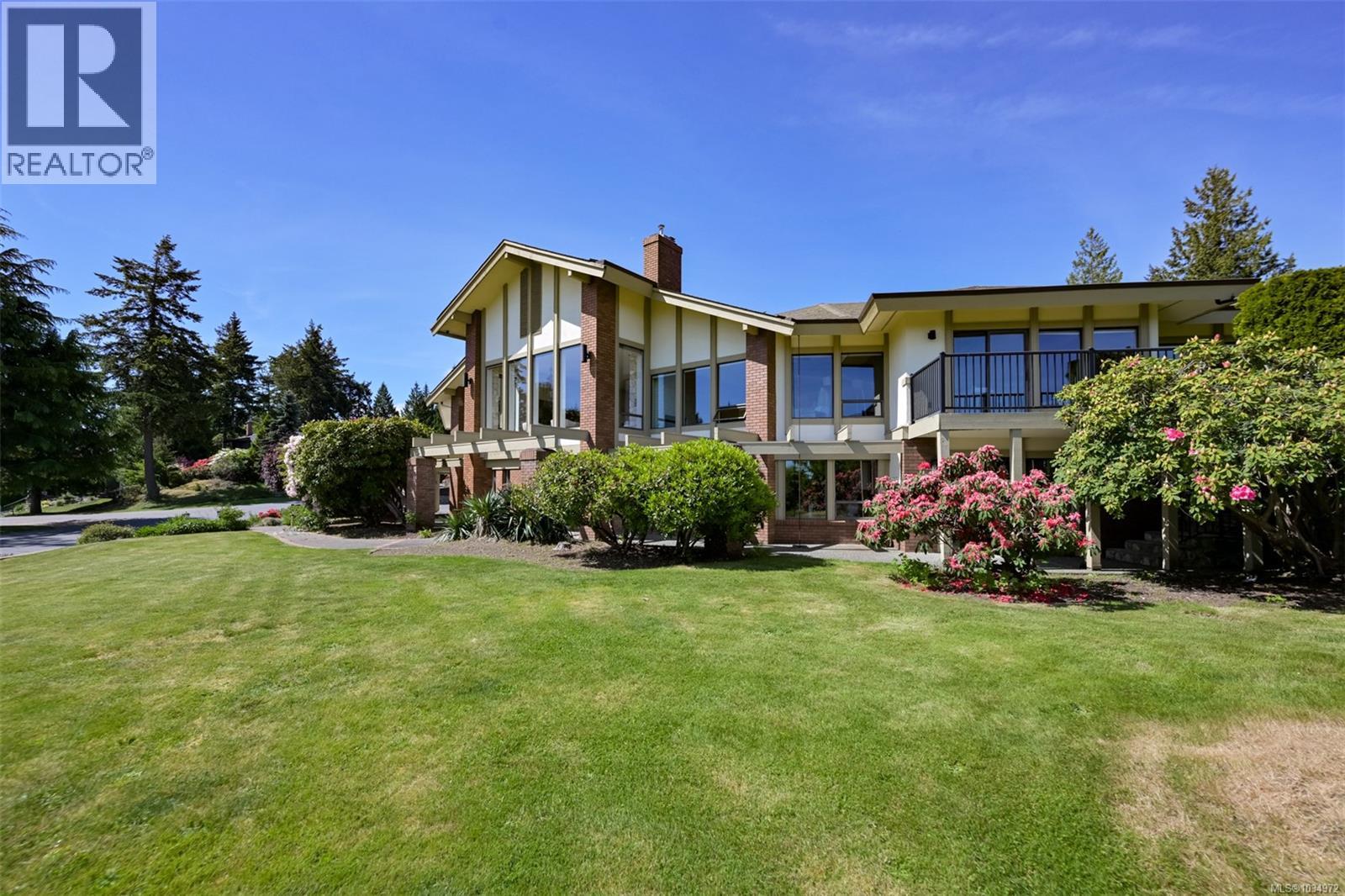8798 Forest Park Dr - 5