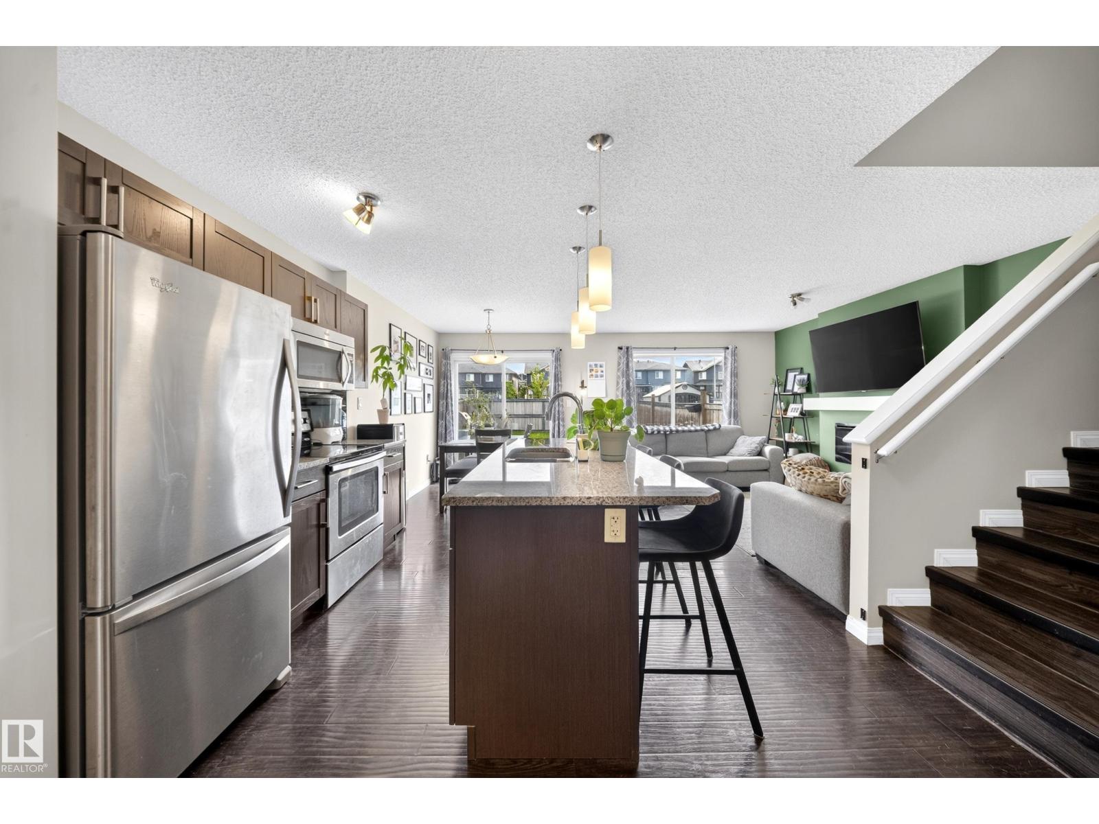 2155 67 ST SW - 11