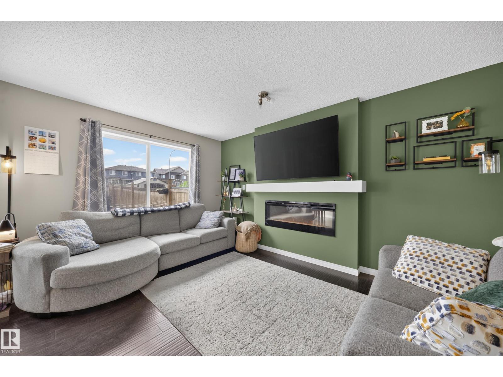 2155 67 ST SW - 16