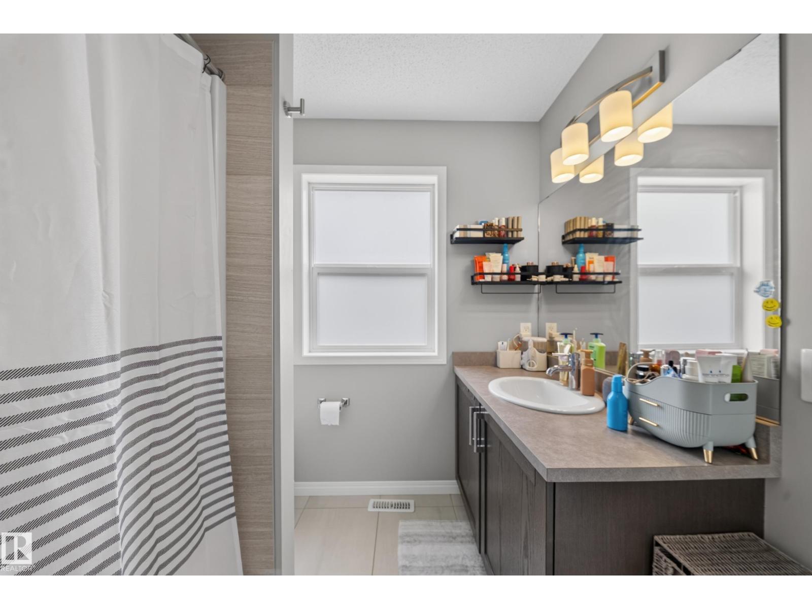 2155 67 ST SW - 23