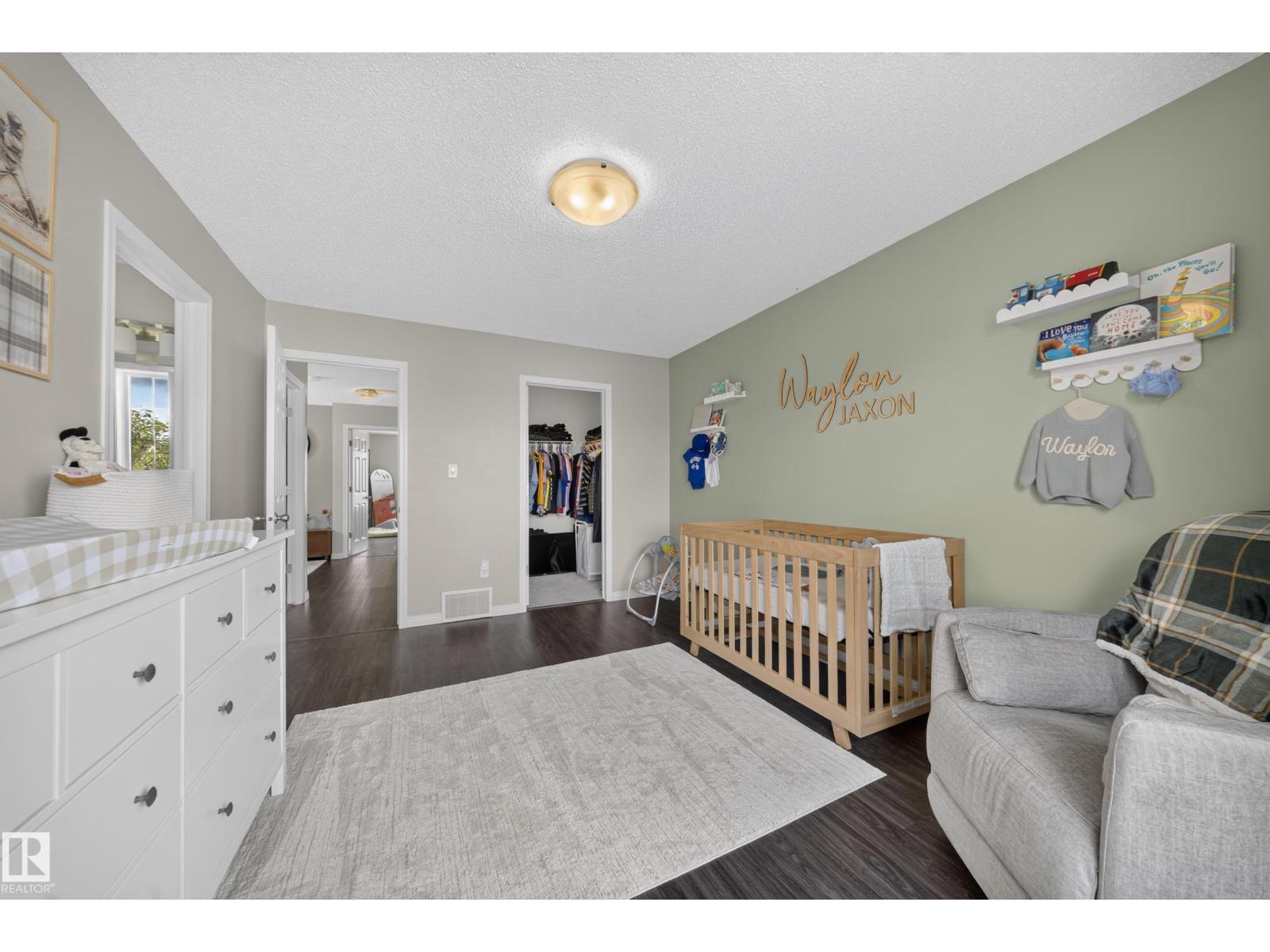 2155 67 ST SW - 25