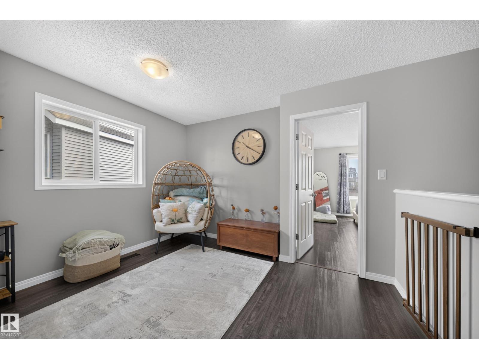 2155 67 ST SW - 30