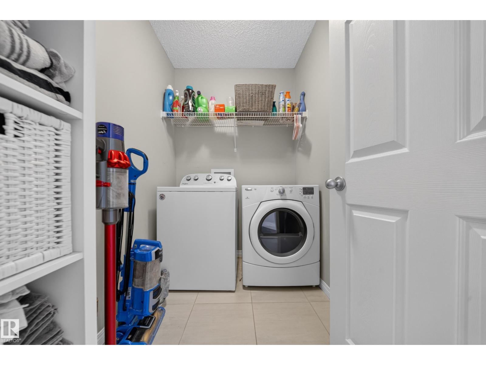 2155 67 ST SW - 39