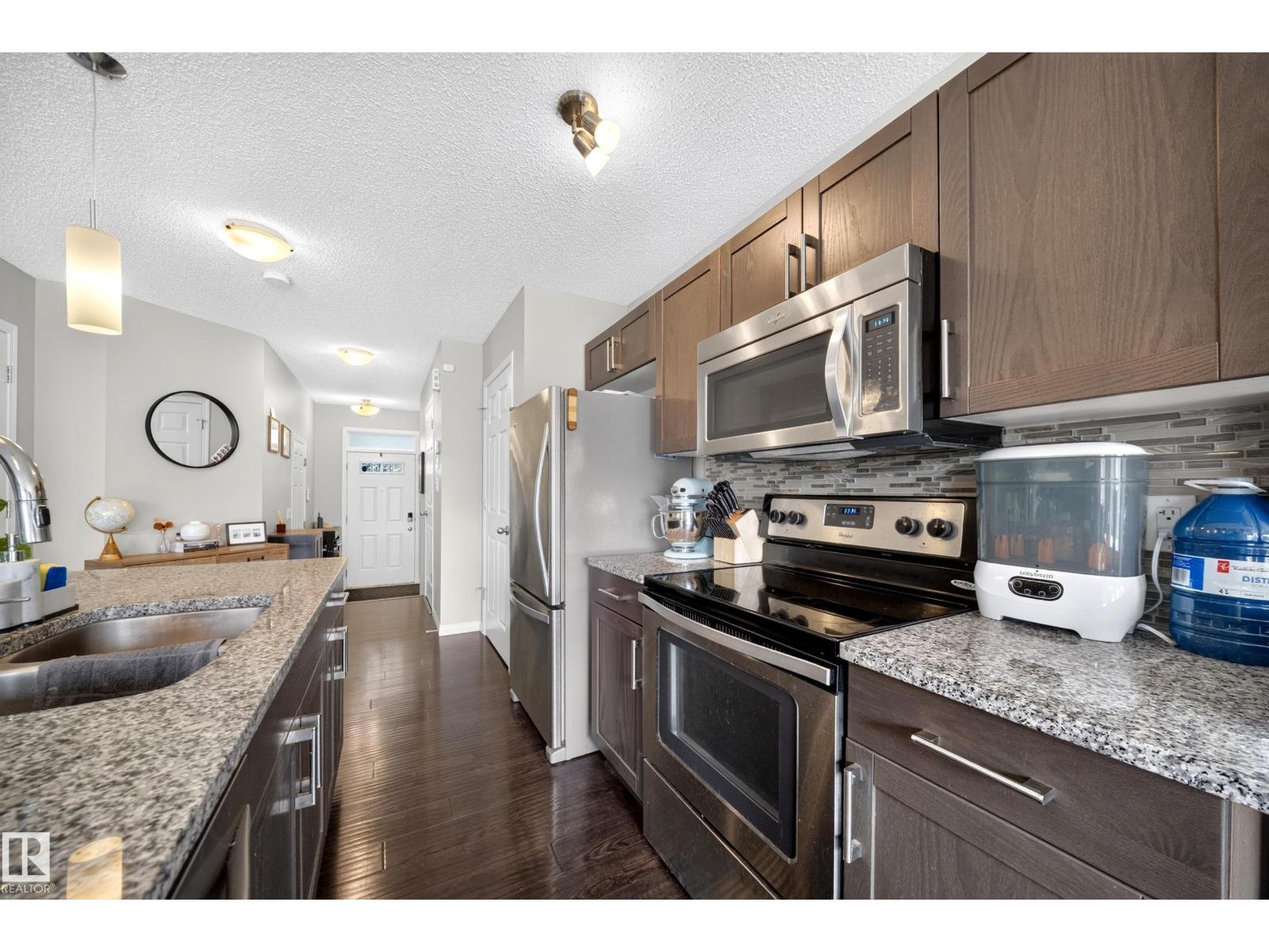 2155 67 ST SW - 9