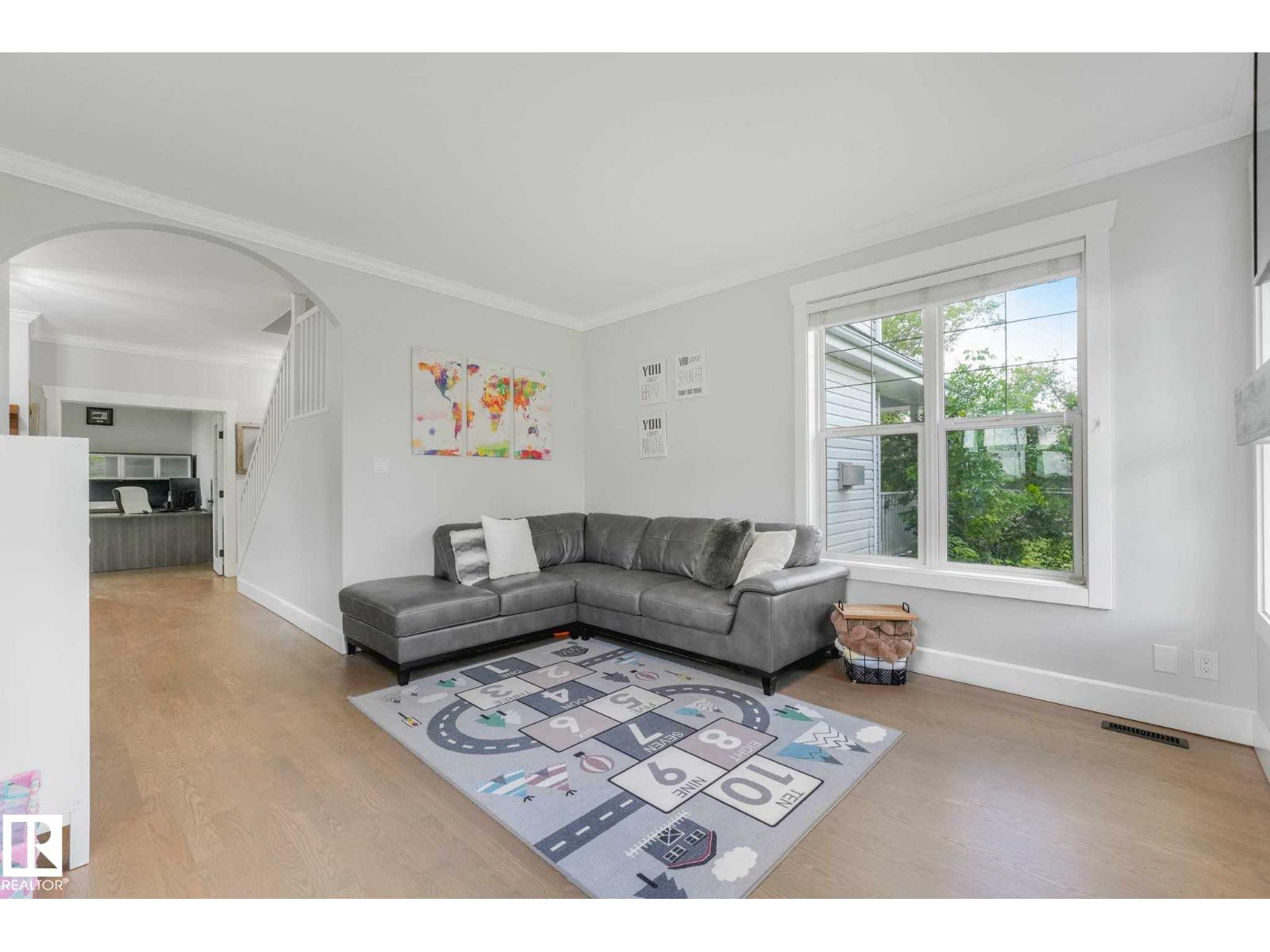 553006 Range Road 153 - 12