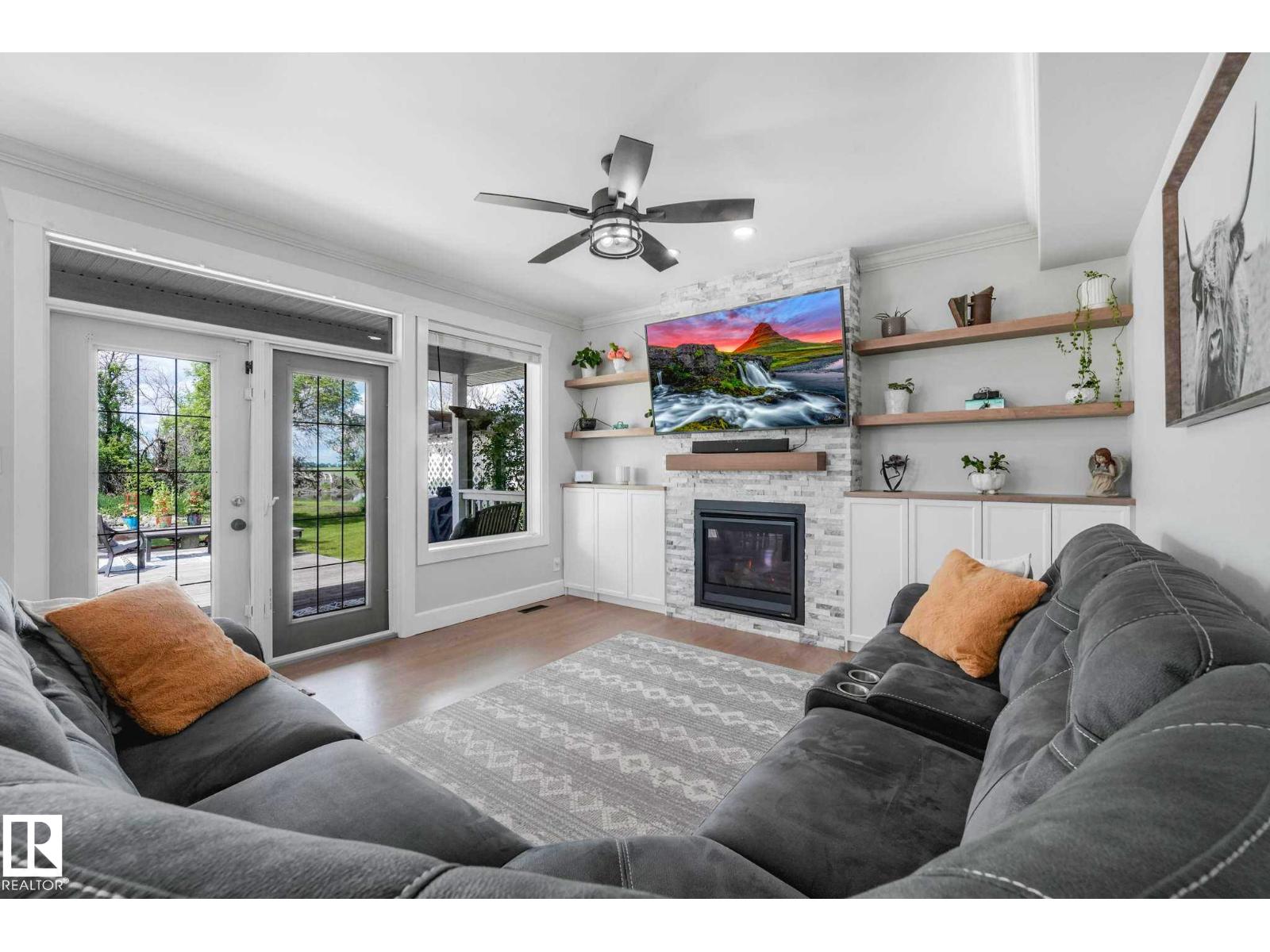 553006 Range Road 153 - 19