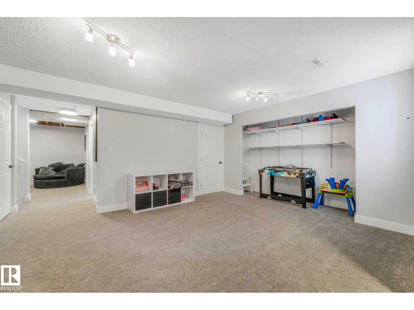 553006 Range Road 153 - 64