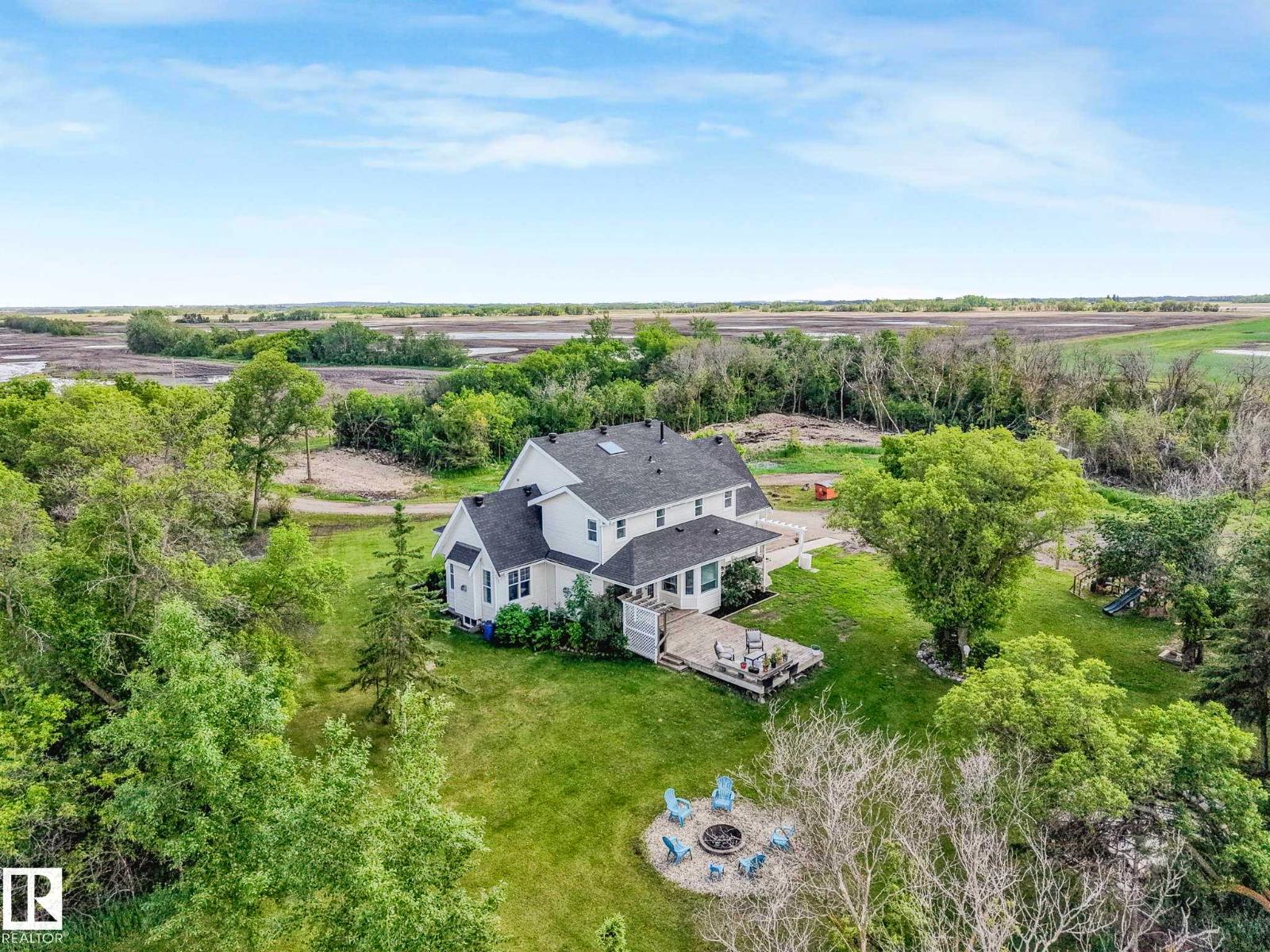 553006 Range Road 153 - 68