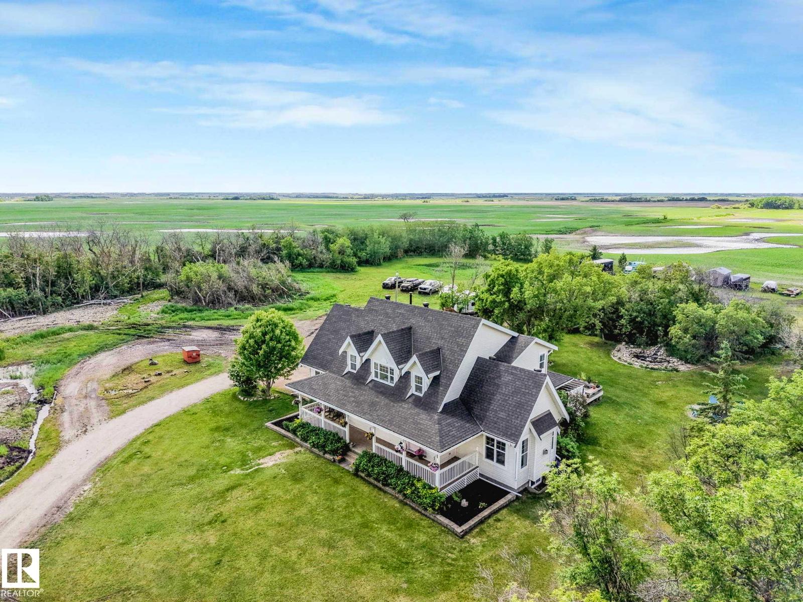553006 Range Road 153 - 69