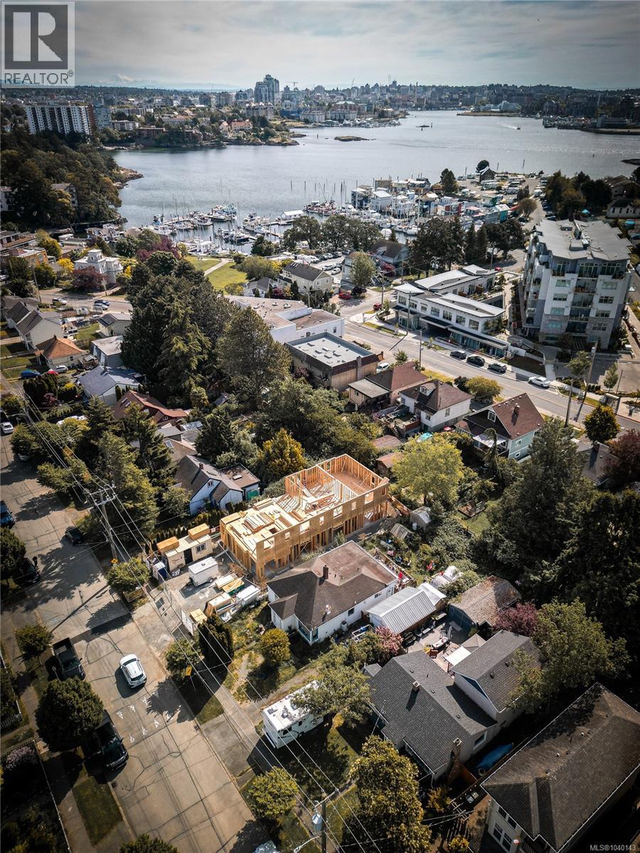 #4 525 Paradise St - 24