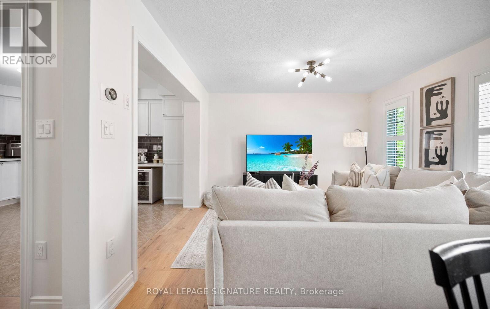 944 DEVERELL PLACE - 16