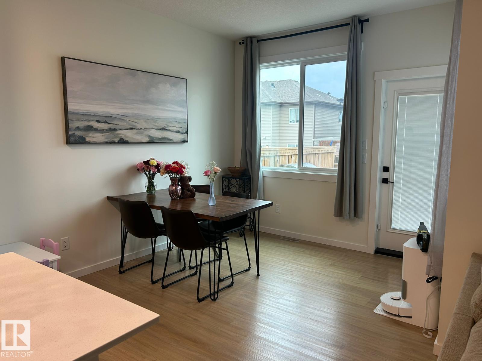 2152 52 ST SW - photo 4