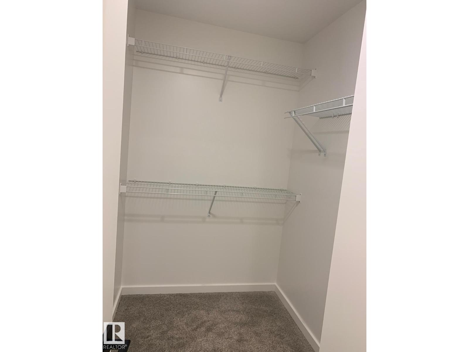 2152 52 ST SW - 18