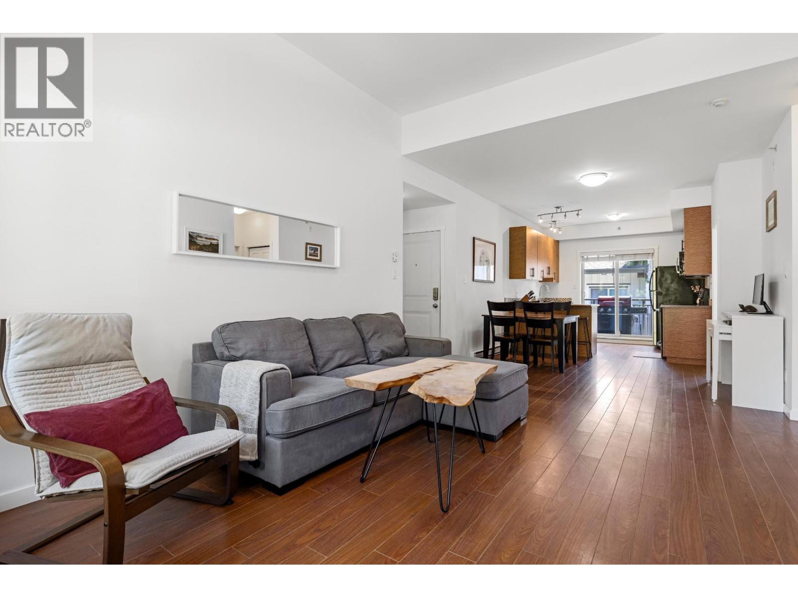 7 7450 PROSPECT STREET — photo 3