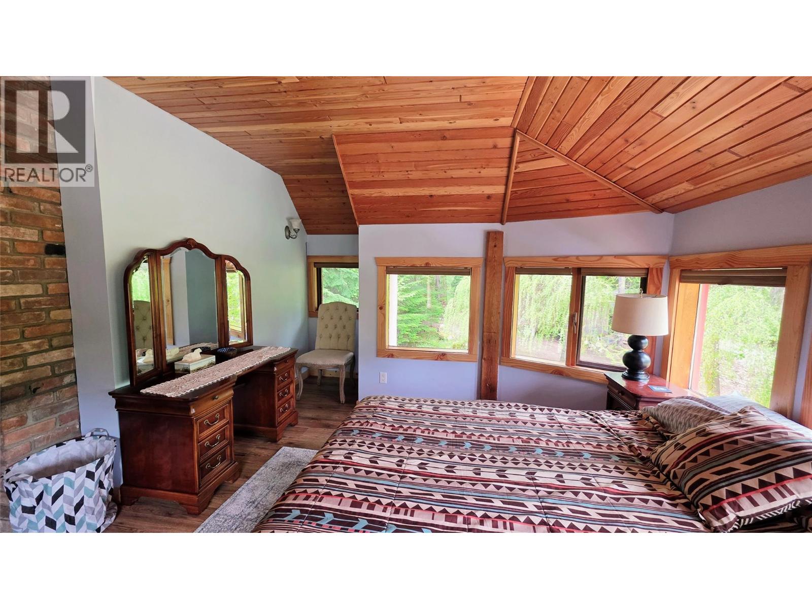 8496 B Procter Road E - 41
