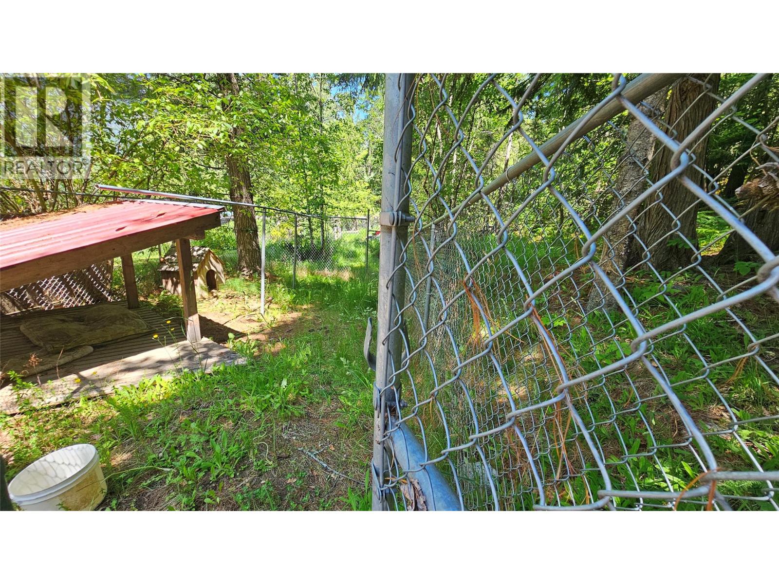 8496 B Procter Road E - 31