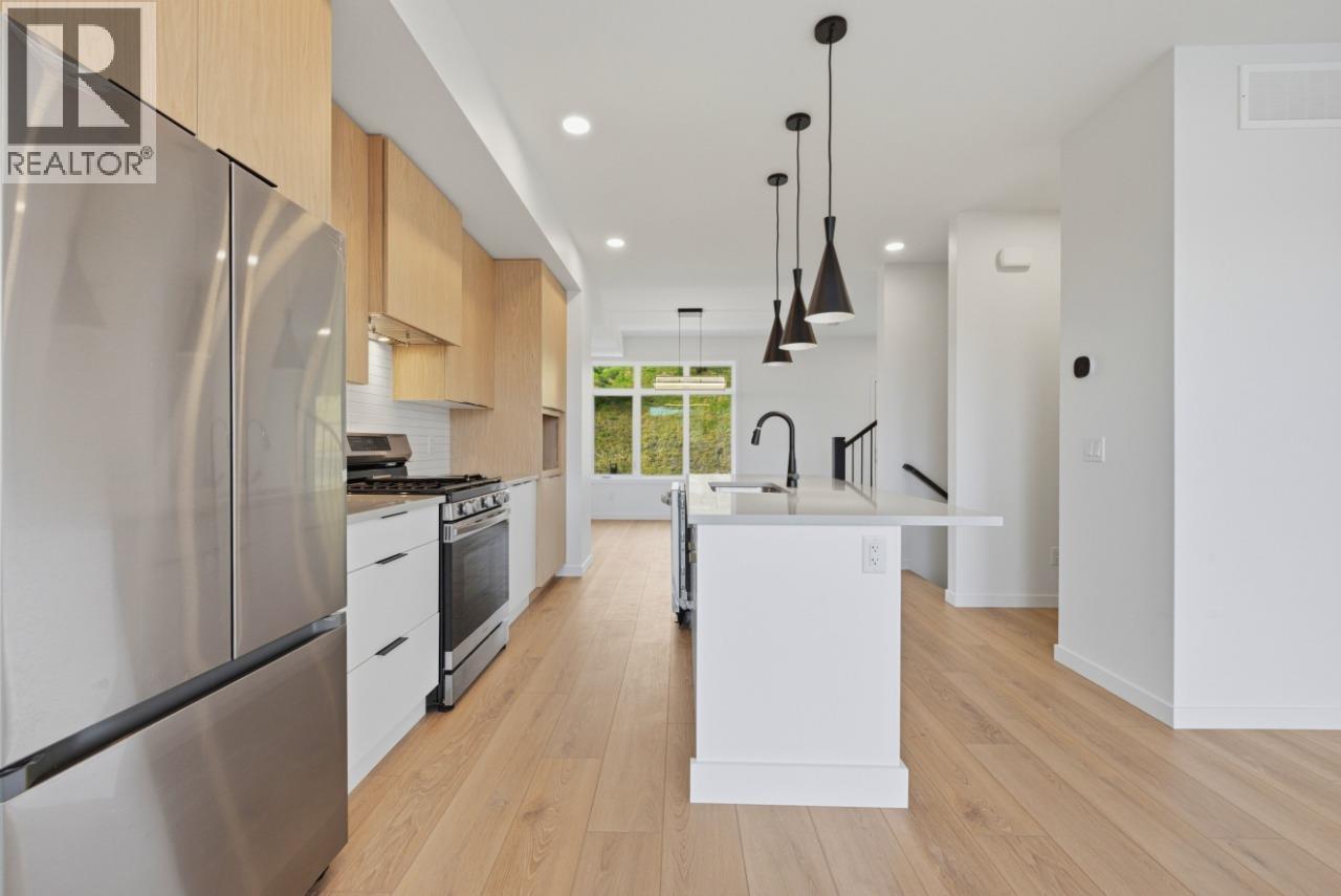 #6 7599 Klinger Road - 12