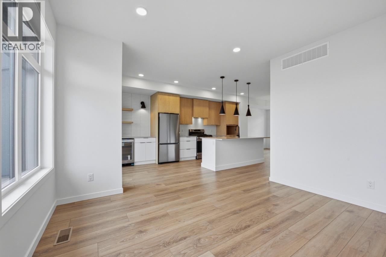 #6 7599 Klinger Road - 20