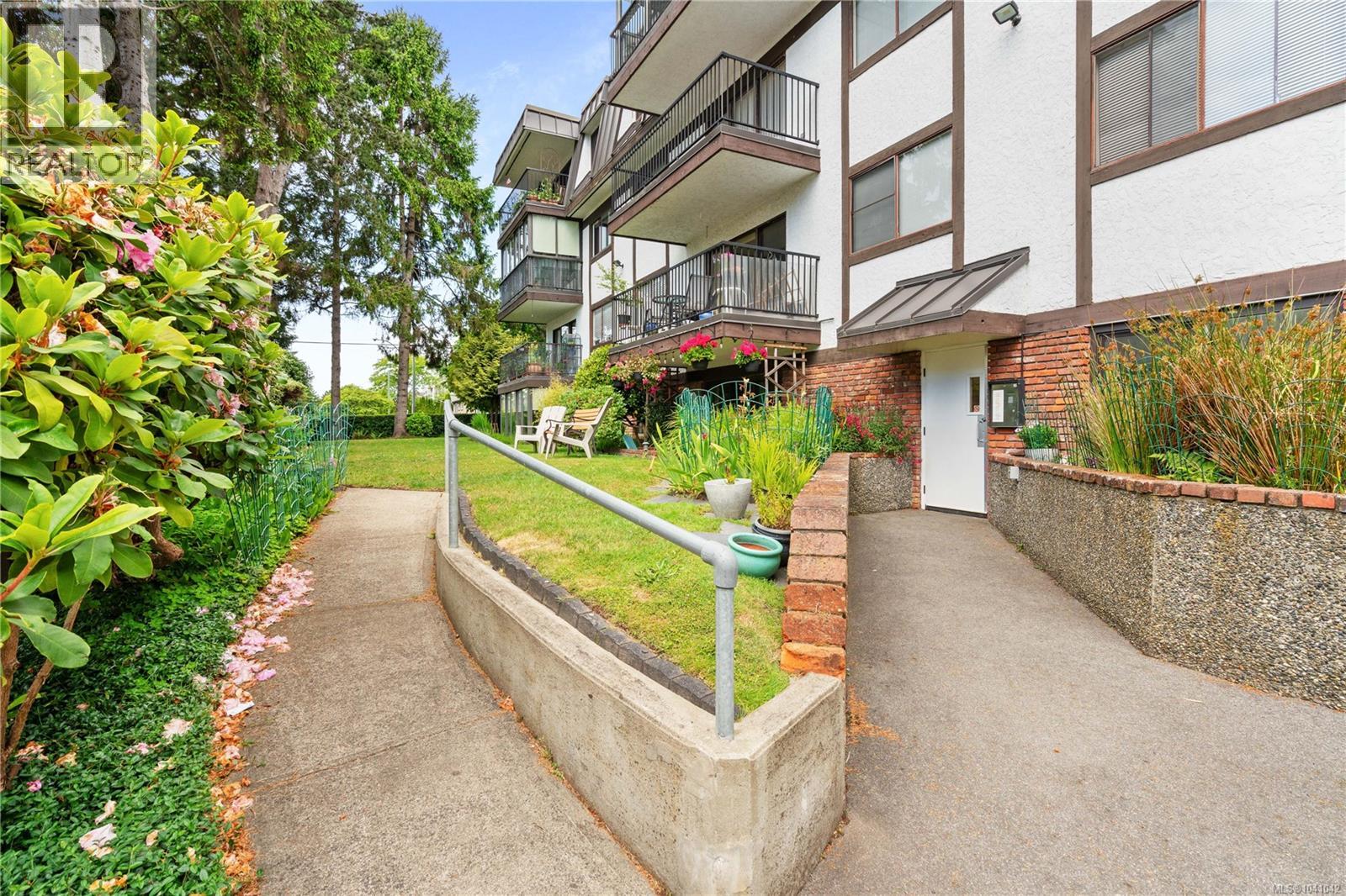 306 1101 Hilda Street, Victoria