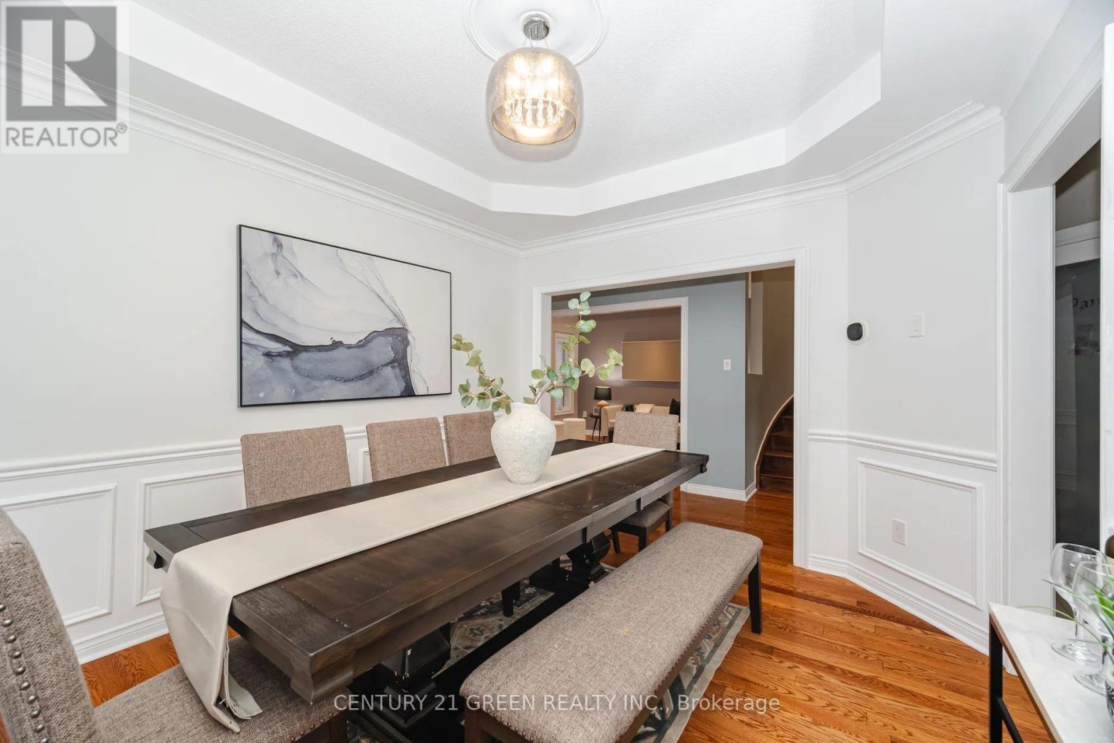193 ROYAL VALLEY DRIVE - 12