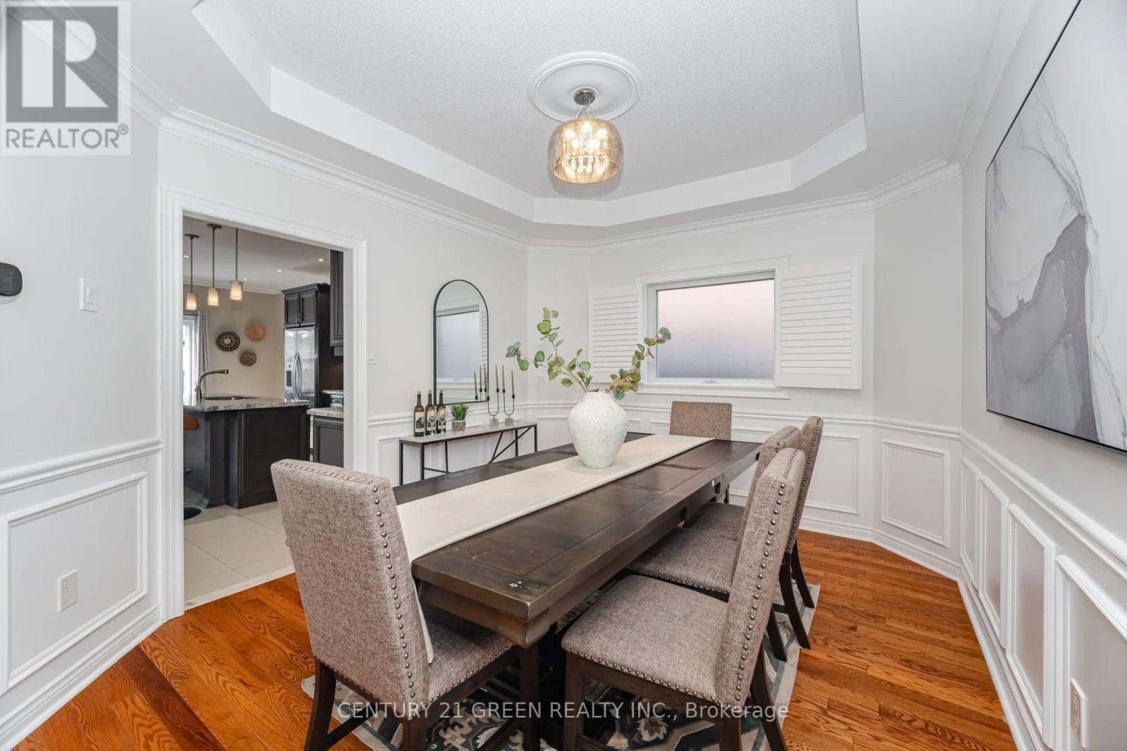 193 ROYAL VALLEY DRIVE - 13