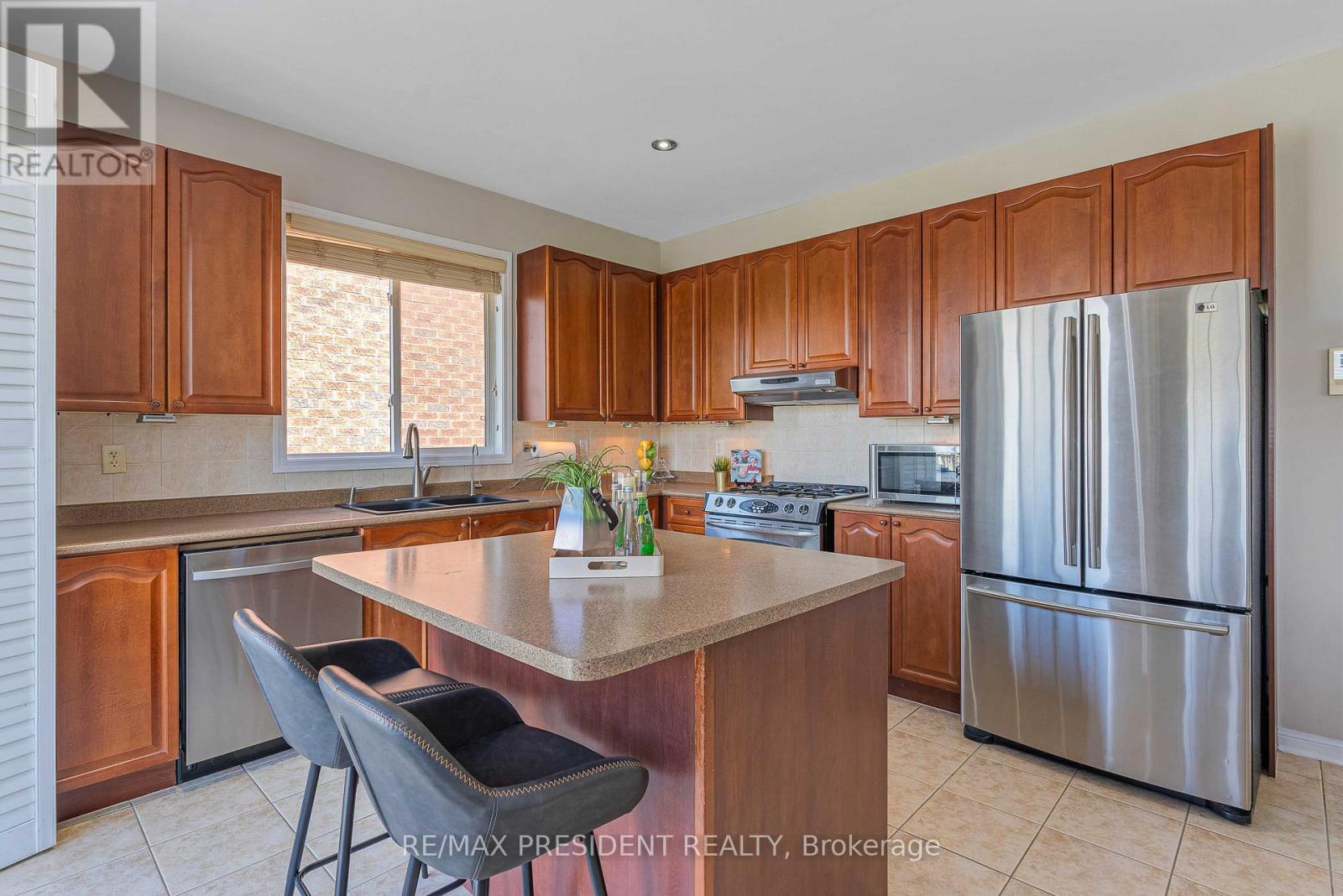 151 HERDWICK STREET - 8