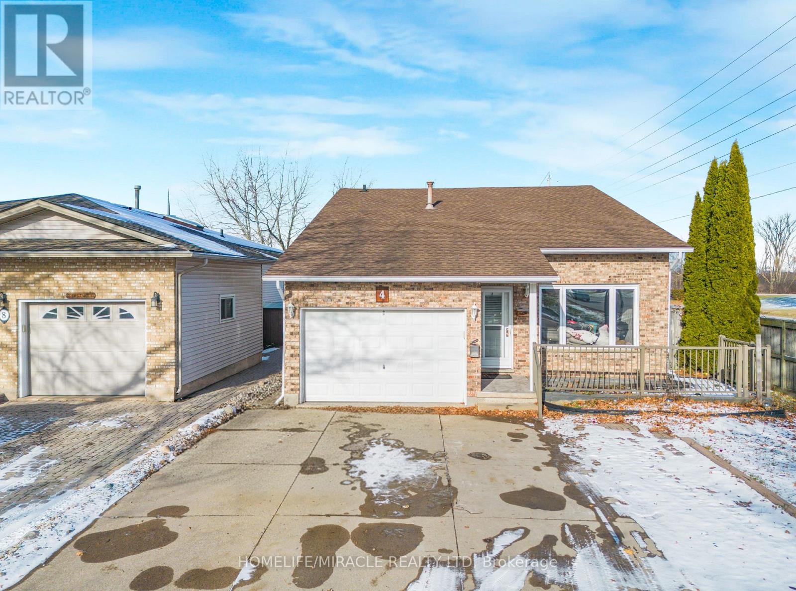 4 EASTWOOD DRIVE - 2