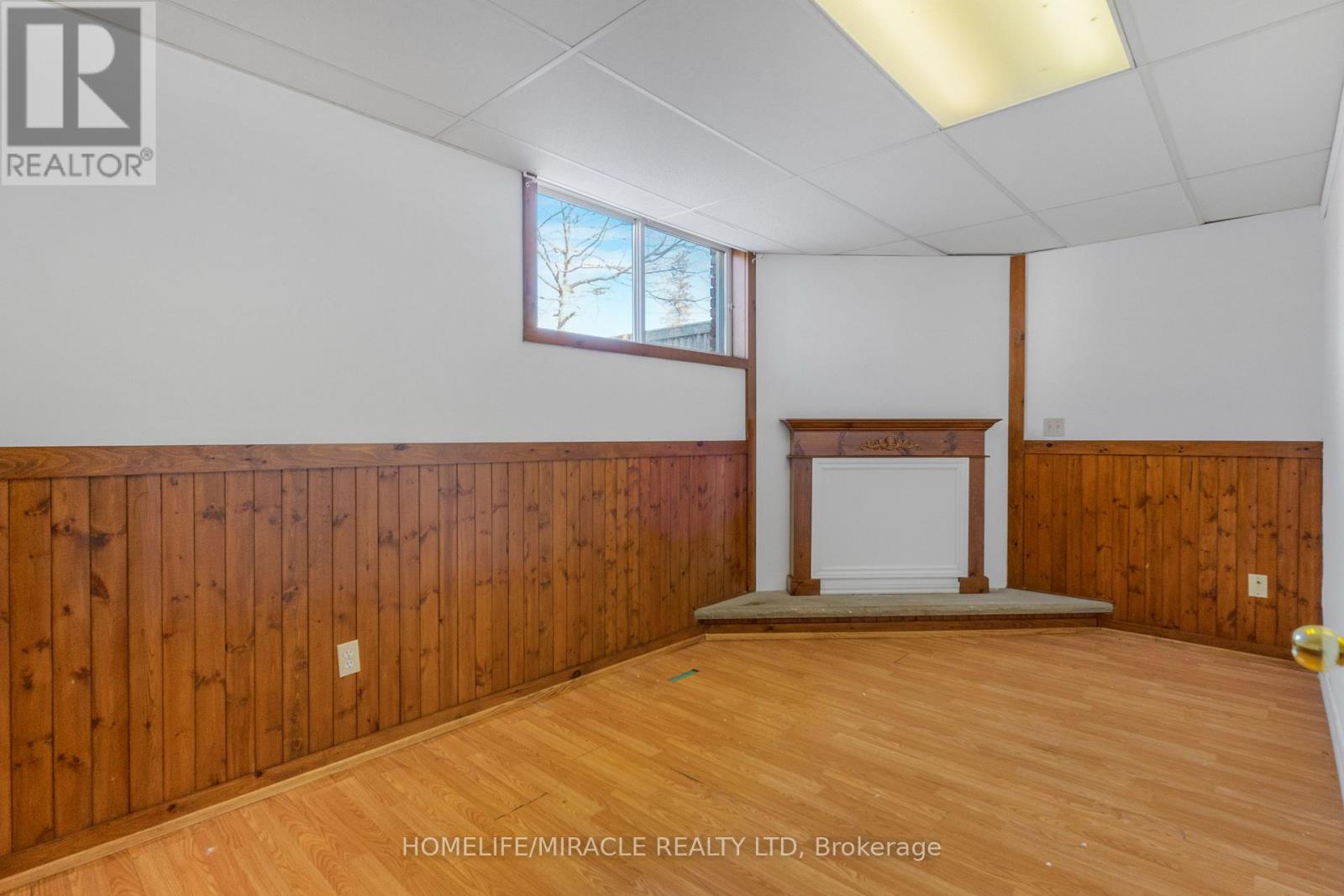 4 EASTWOOD DRIVE - 23
