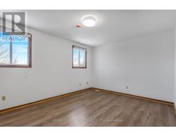 4 Eastwood Drive, Welland, ON L3C6W3 Photo 17