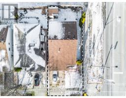 4 Eastwood Drive, Welland, ON L3C6W3 Photo 33