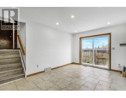 4 Eastwood Drive, Welland, ON L3C6W3 Photo 8