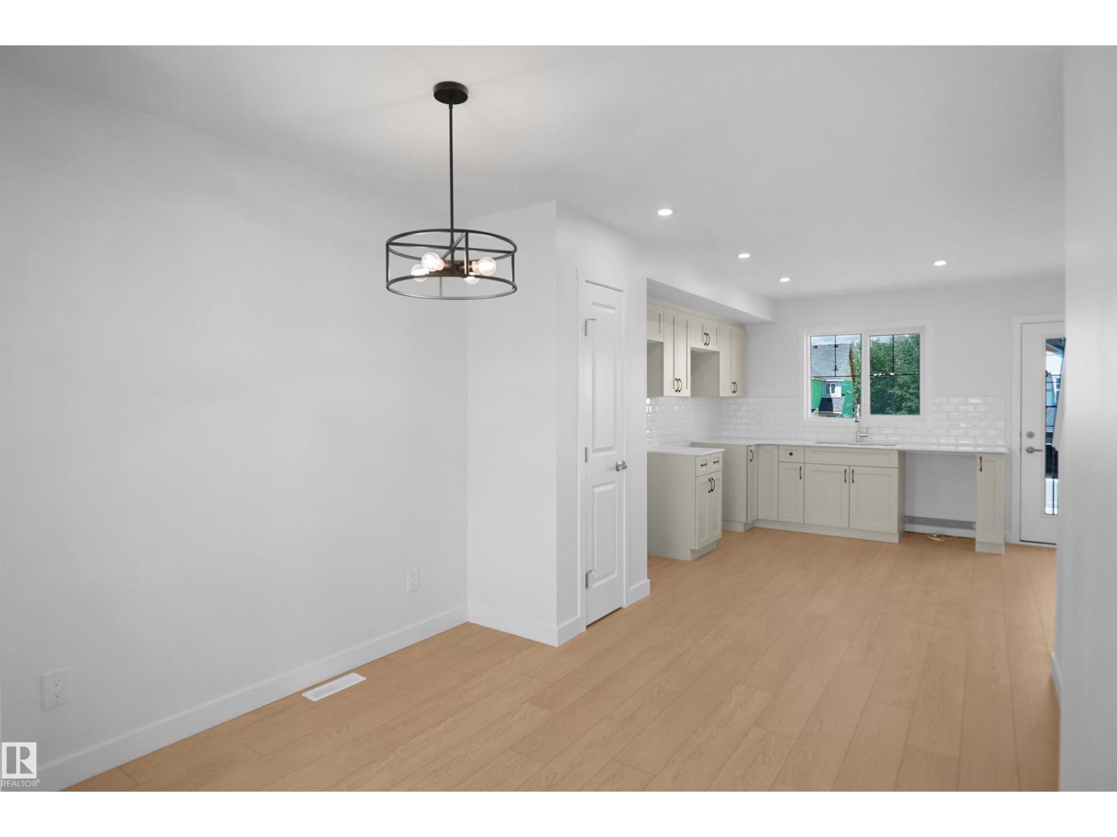 21305 131A AV NW - 13