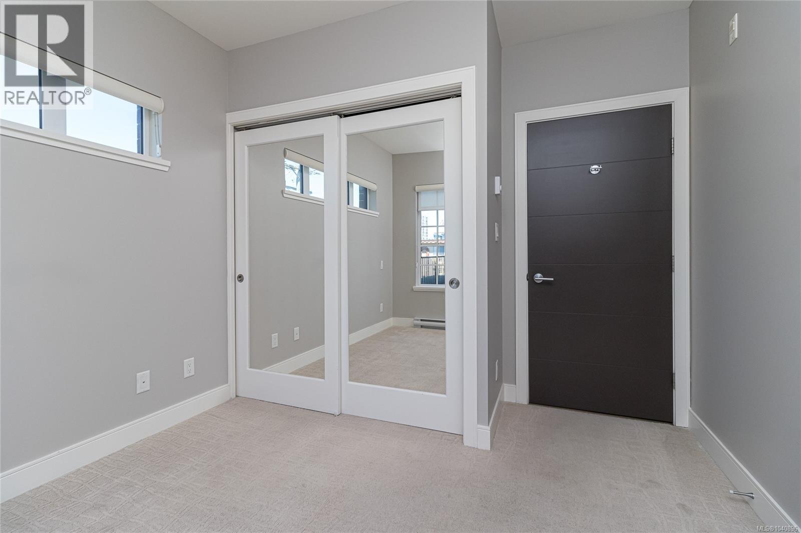 #308 1011 Burdett Ave - 22