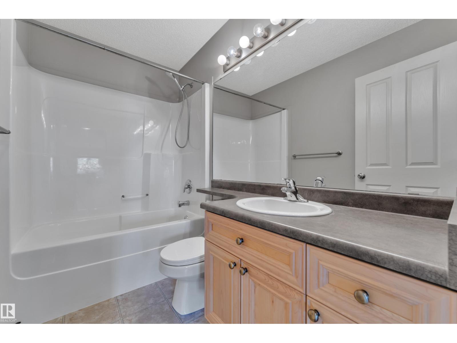 14031 136 ST NW - 30