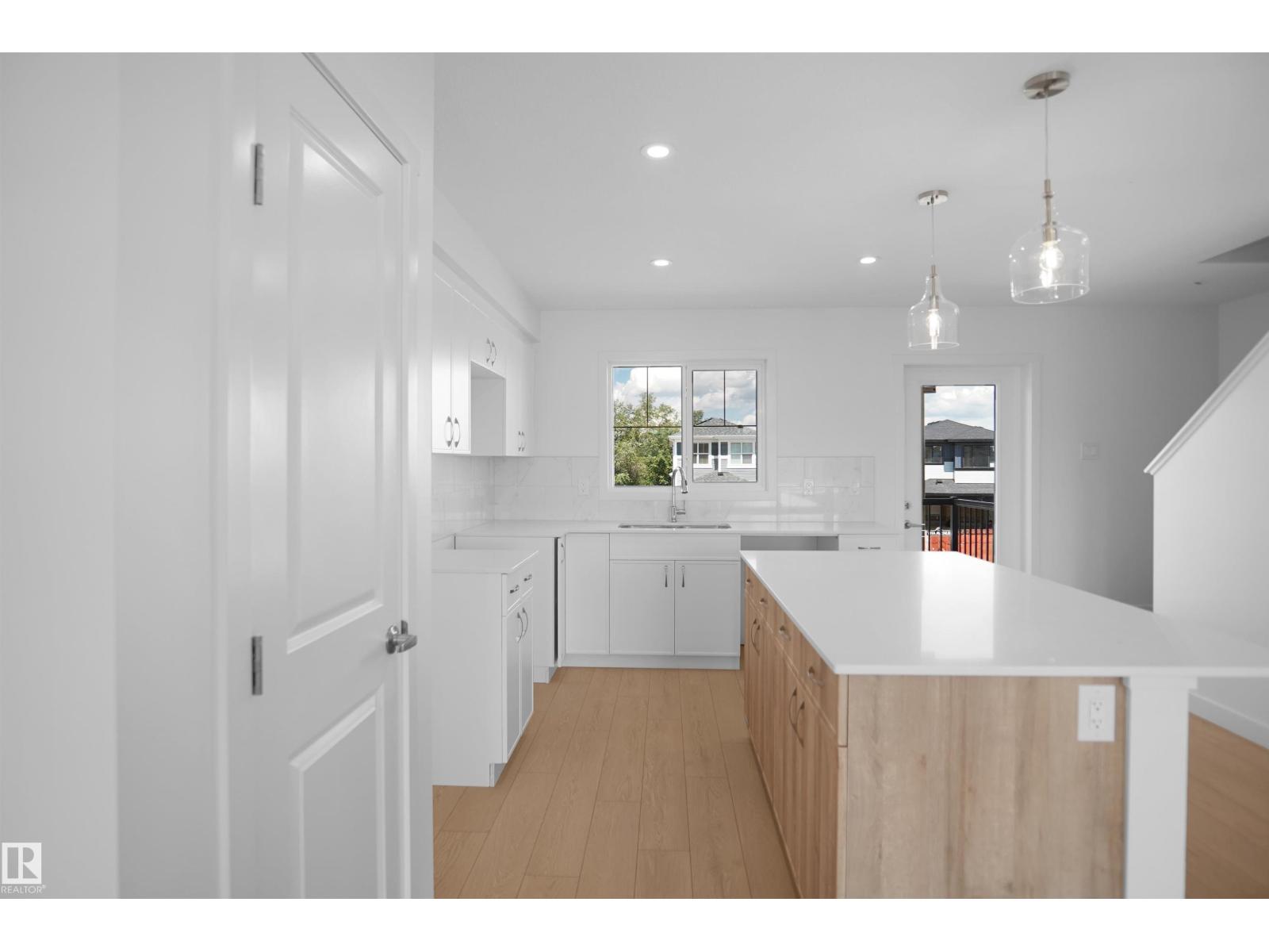 21229 131A AV NW - 12