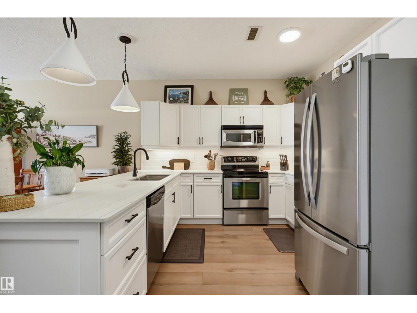 #328 160 MAGRATH RD NW — photo 8