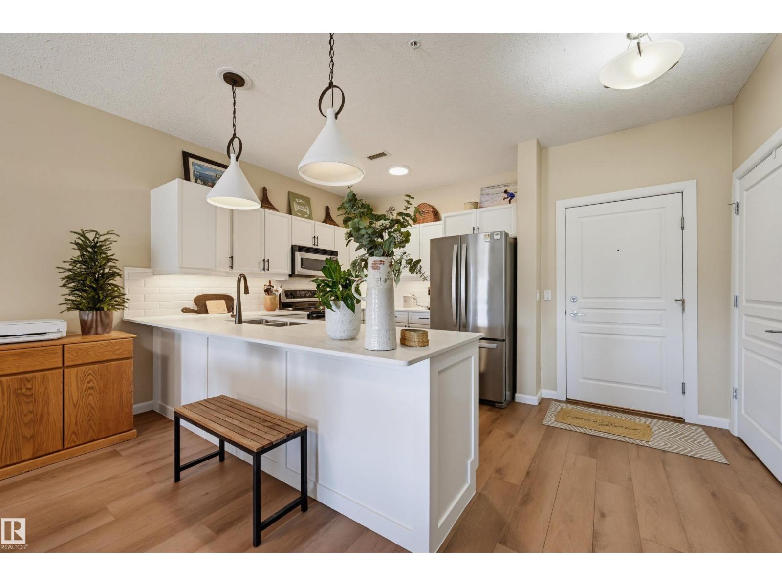 #328 160 MAGRATH RD NW — photo 9