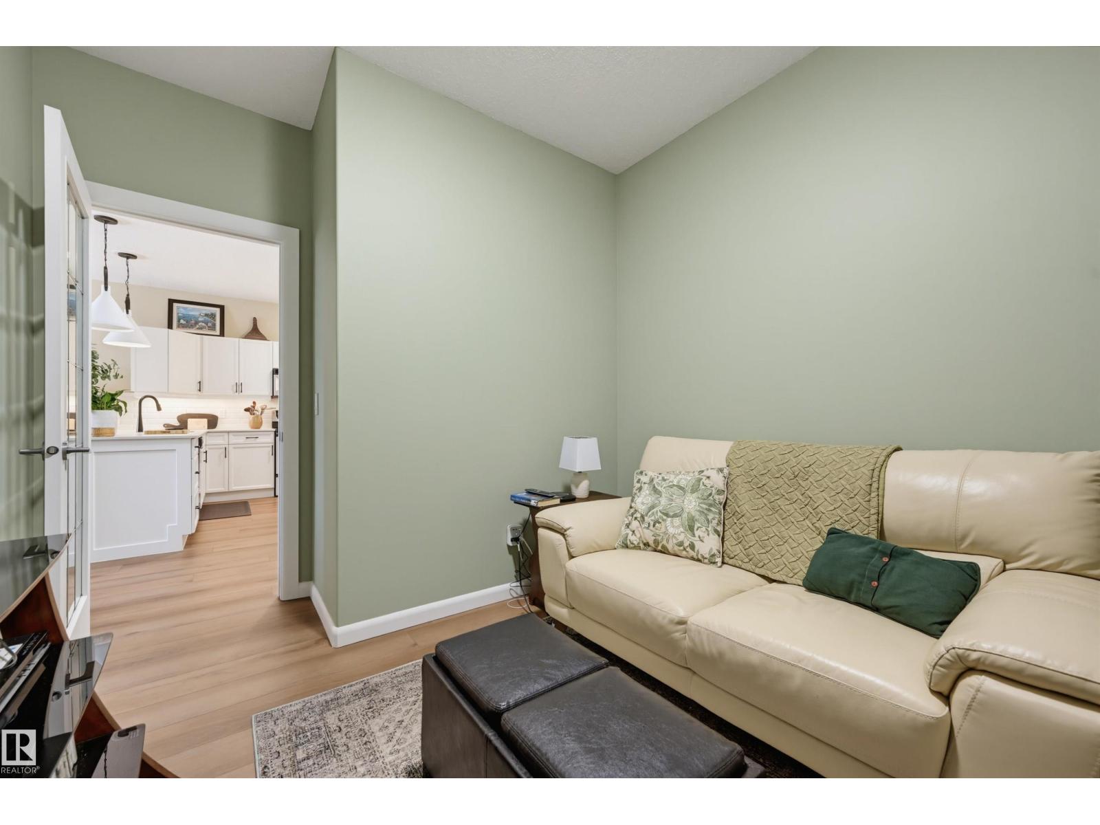 #328 160 MAGRATH RD NW — photo 25