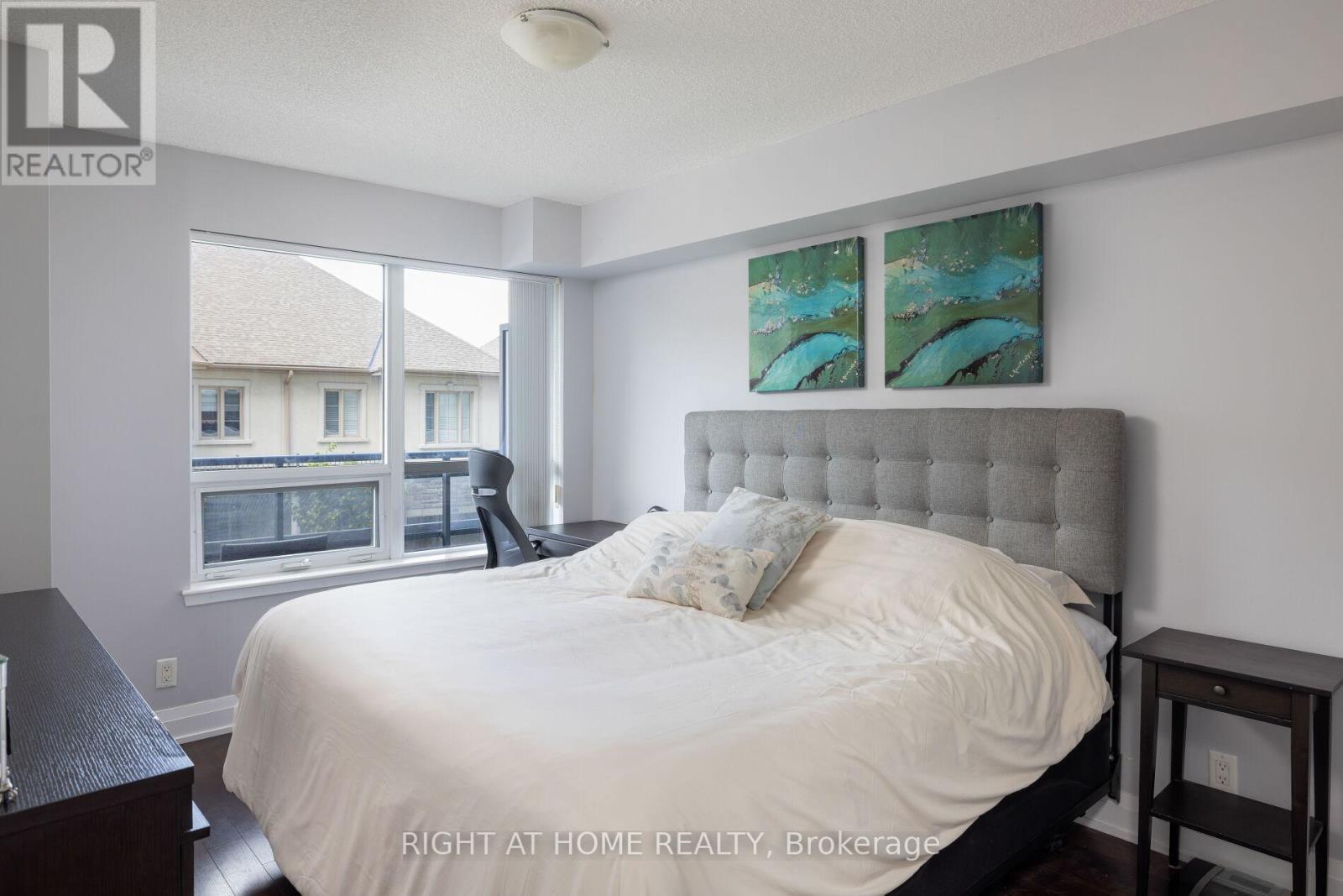 #220 376 HIGHWAY 7 E - 14