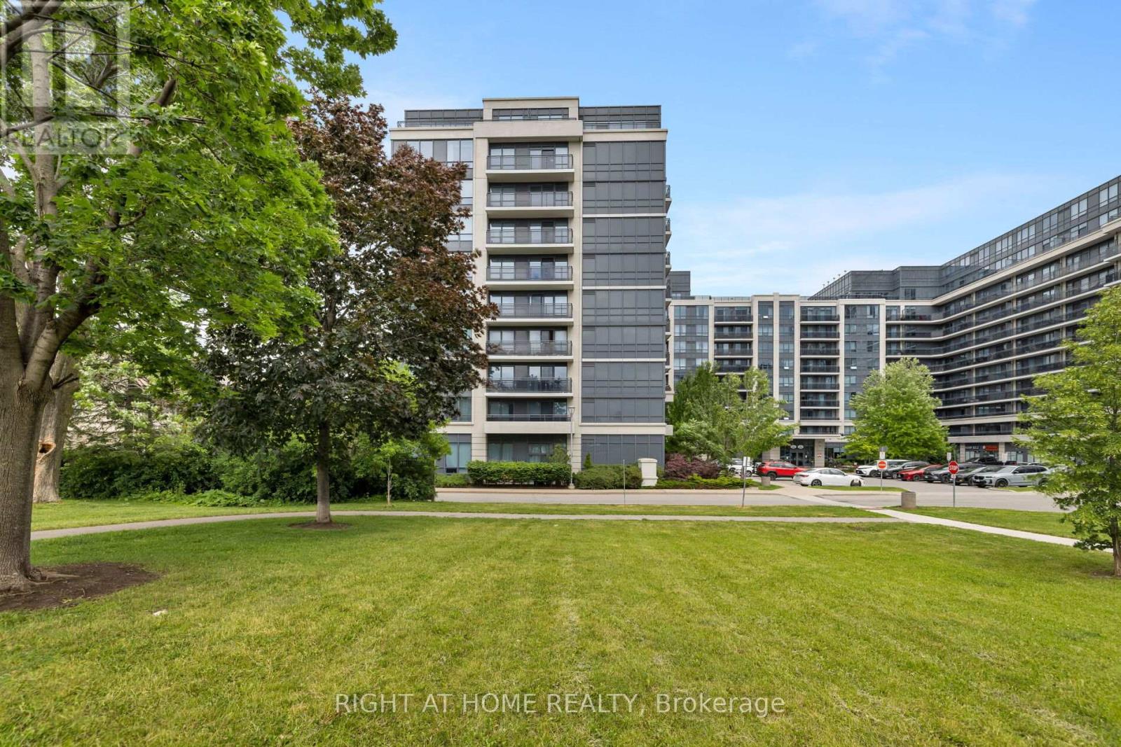 #220 376 HIGHWAY 7 E - 33