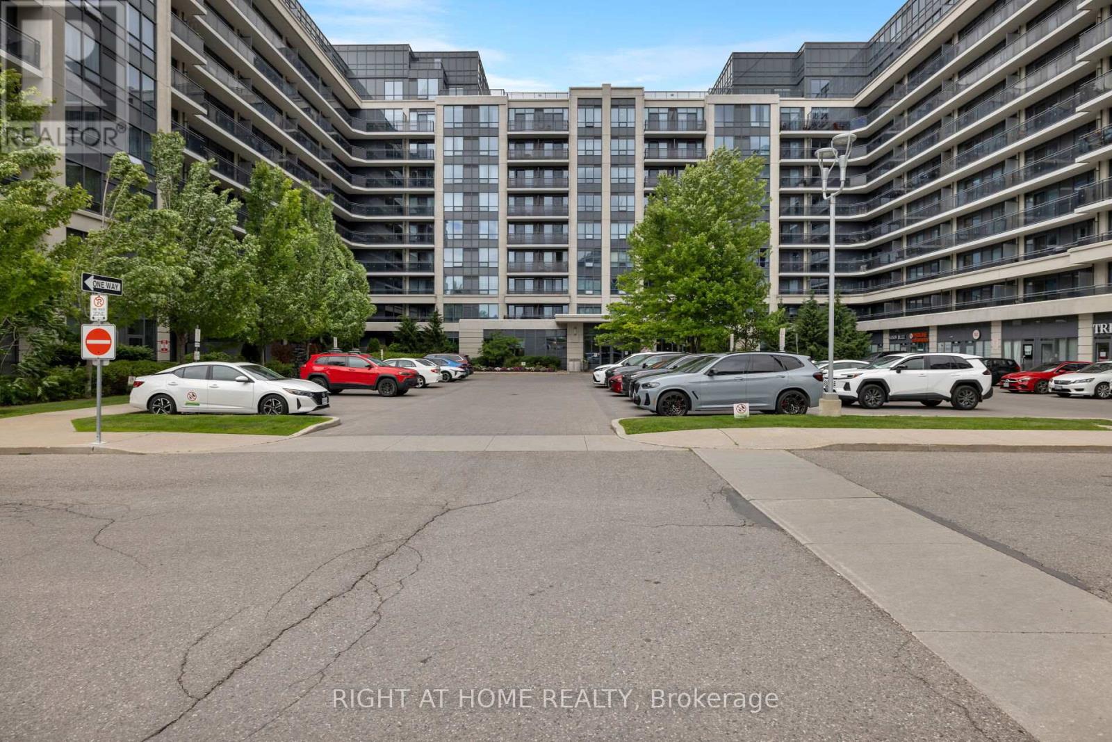 #220 376 HIGHWAY 7 E - Image 34