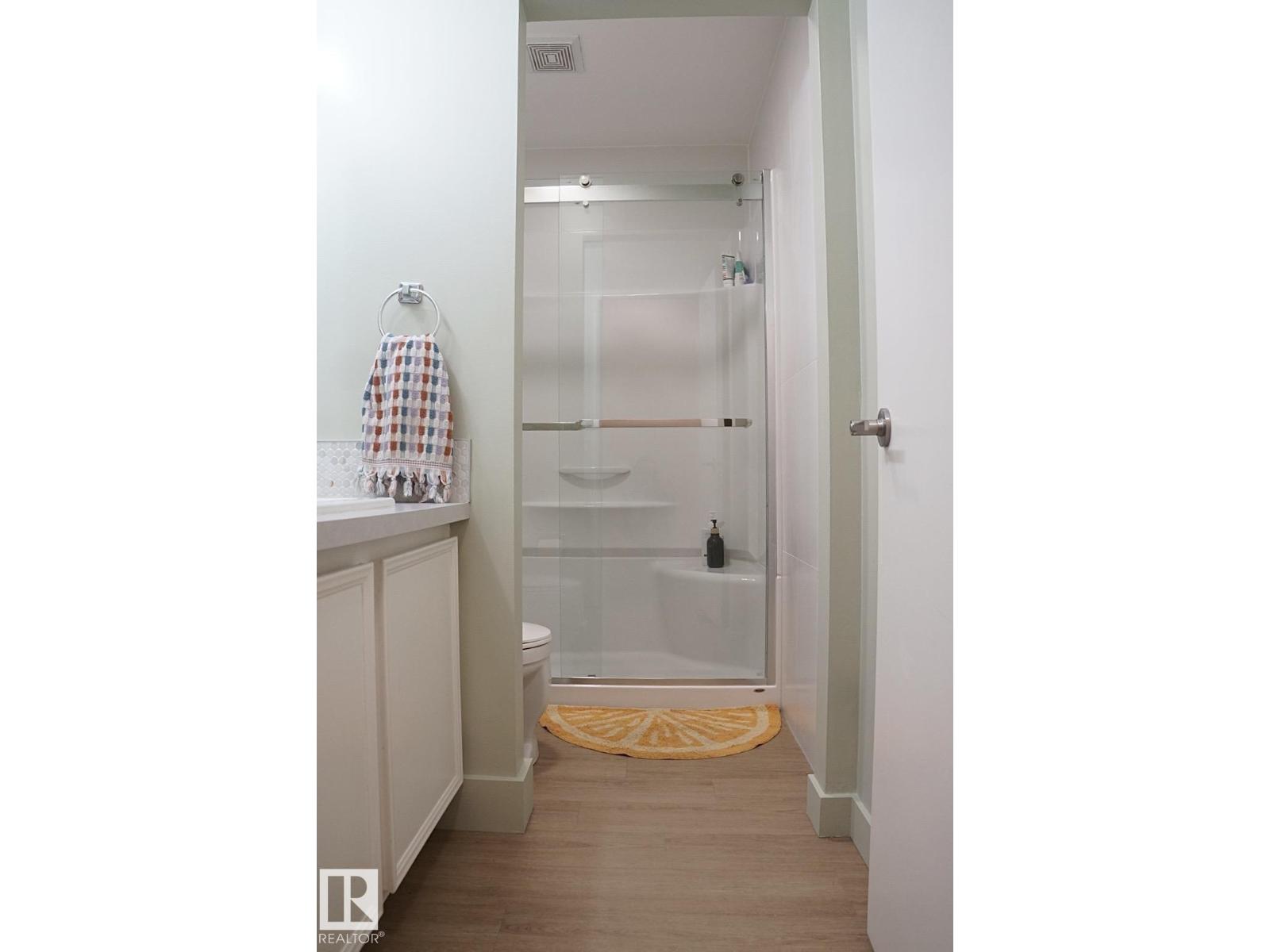 #25 8930 99 AV — photo 23