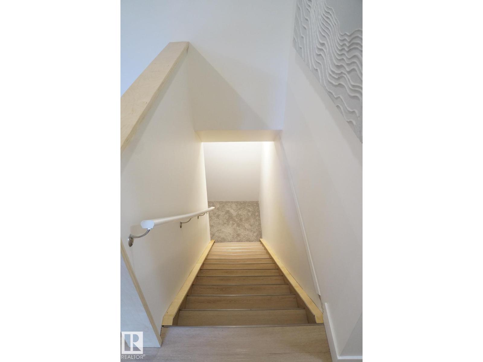 #25 8930 99 AV — photo 25