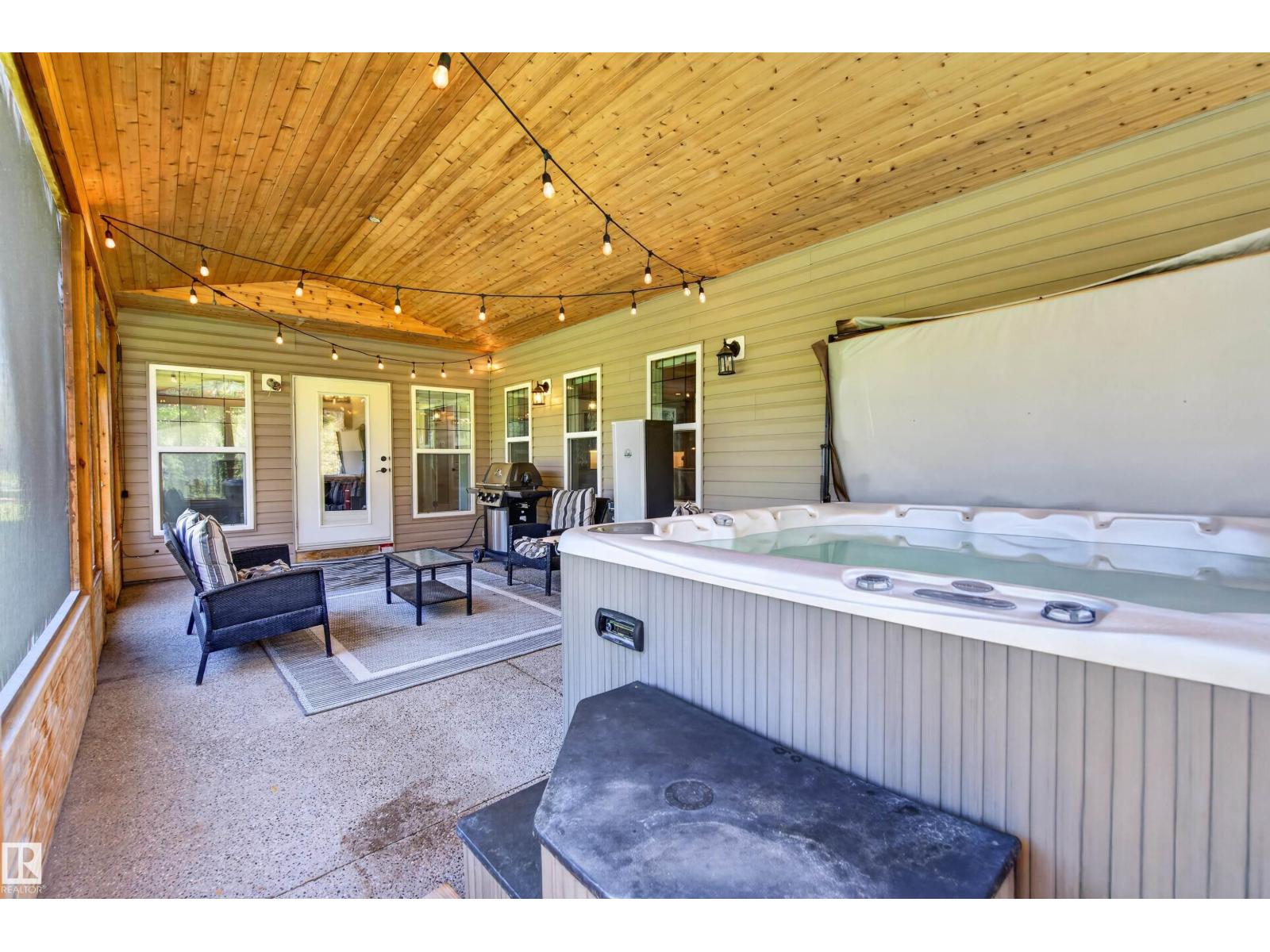 15 63330 RR 435 — photo 32