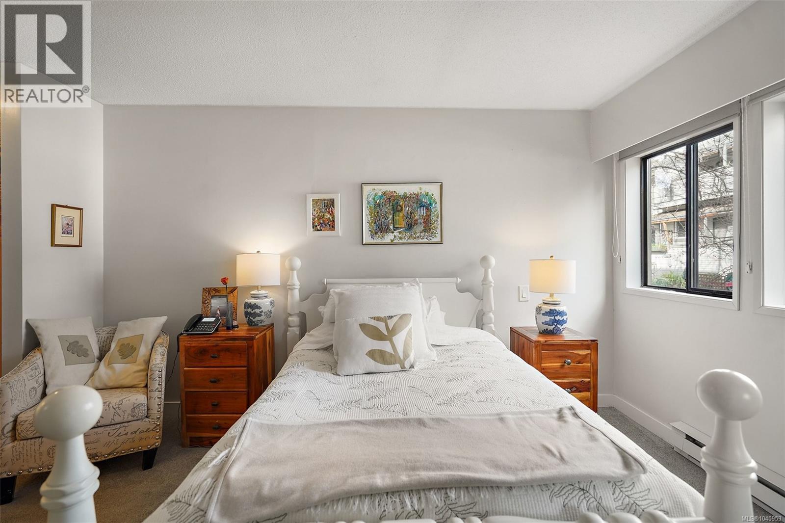 #204 1252 Pandora Ave - 8