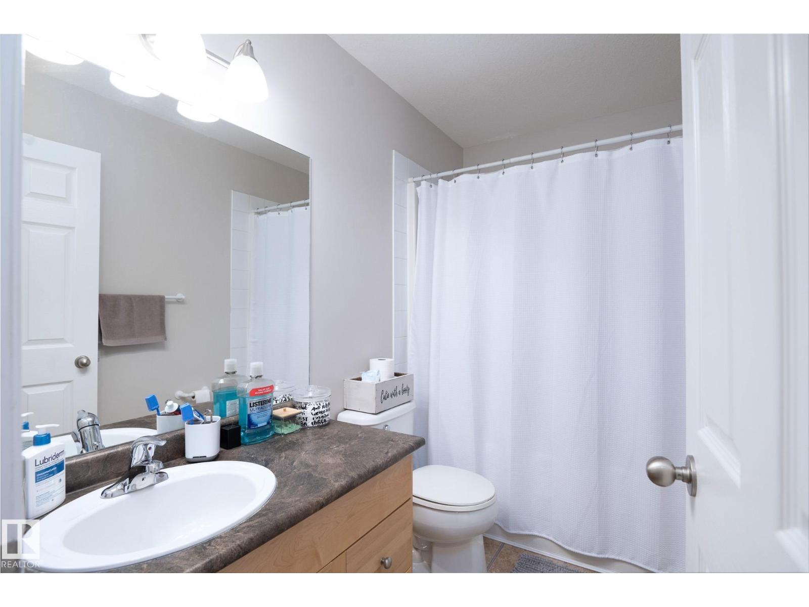 2620 LAKE AV - 10