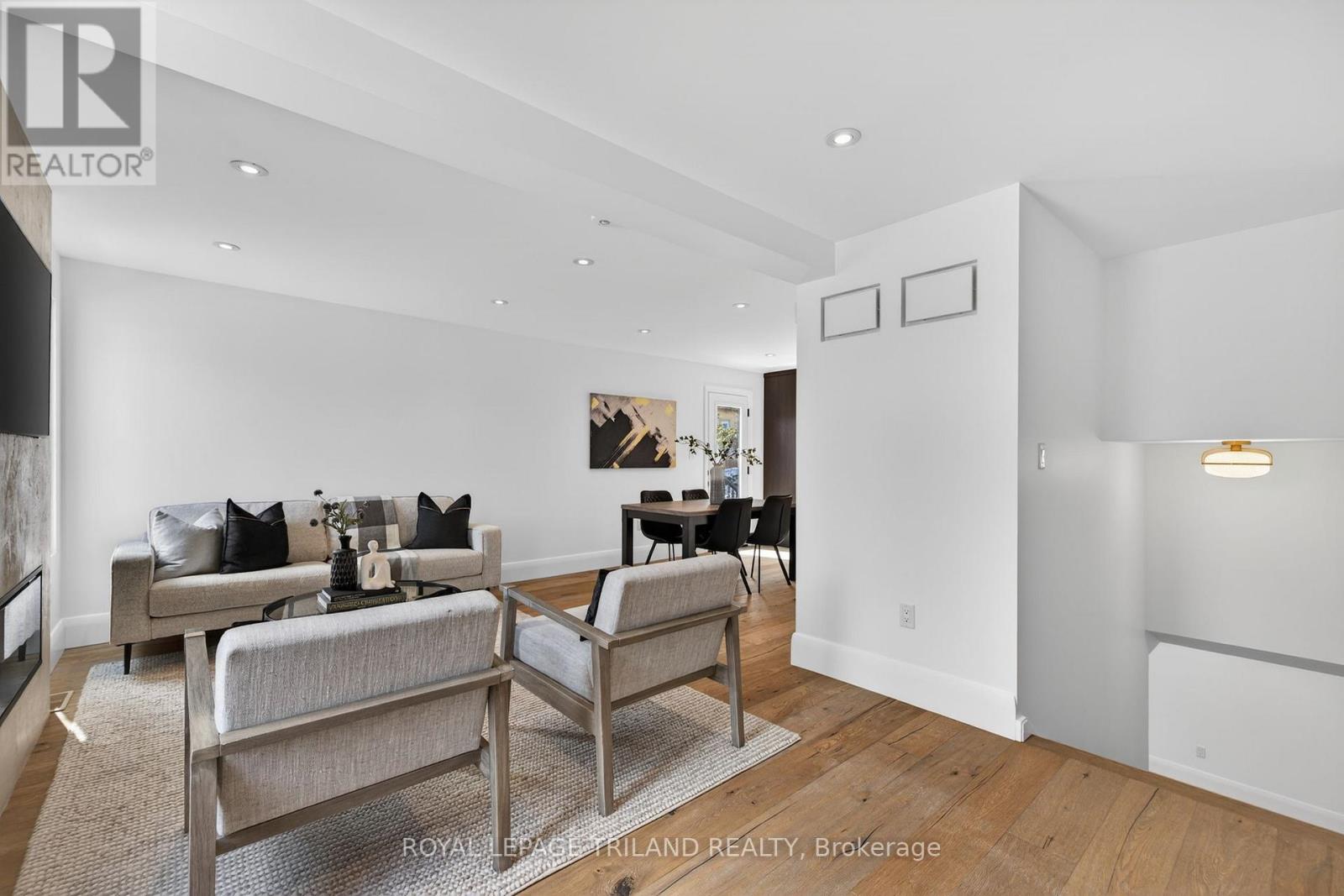 14 LUNDY LANE - 6