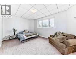 Bedroom - 255038 Township Road 434, Rural Ponoka County, AB T4J1R2 Photo 29