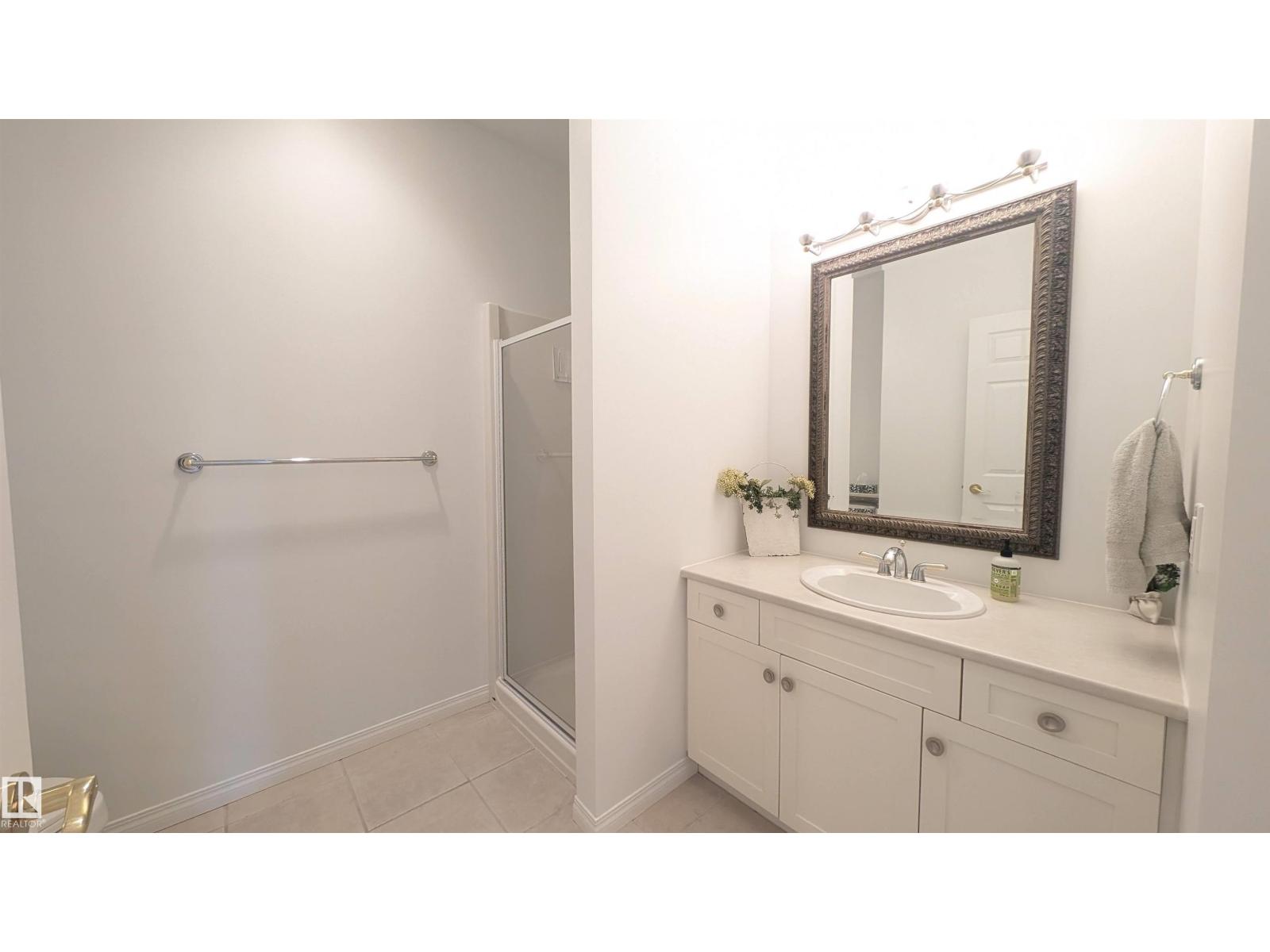 8 BUTTERWORTH PT NW - 11